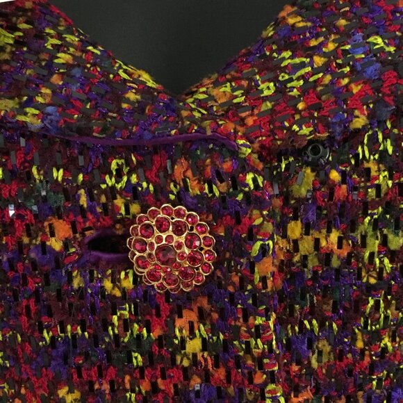 STUNNING St John knit purple Red green rhinestones embellished skirt suit size 4 - Picture 6 of 9